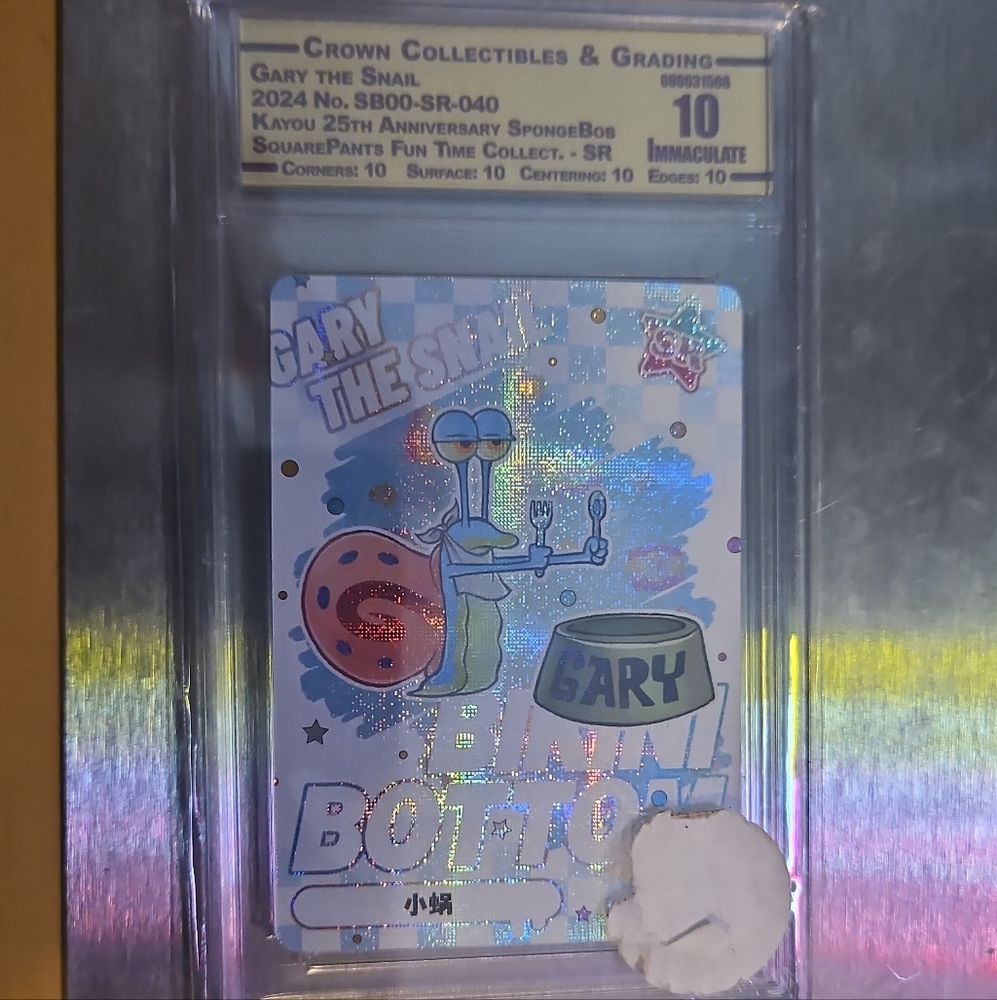 Royalty For Me SpongeBob Gary Holographic Card